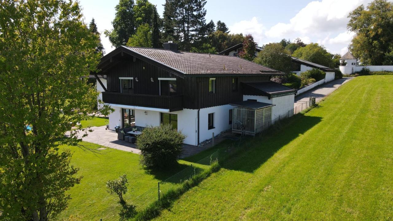 Schoenes Ferienhaus Am Herrenberg Prien am Chiemsee Exteriör bild