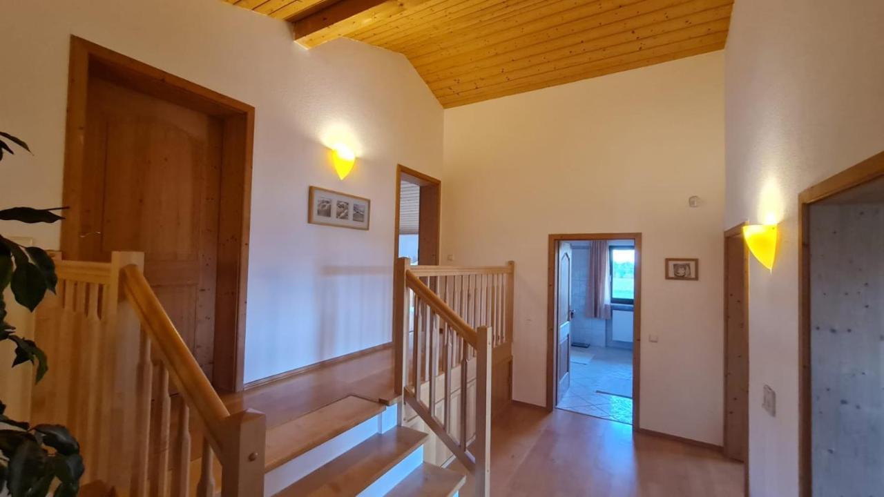 Schoenes Ferienhaus Am Herrenberg Prien am Chiemsee Exteriör bild