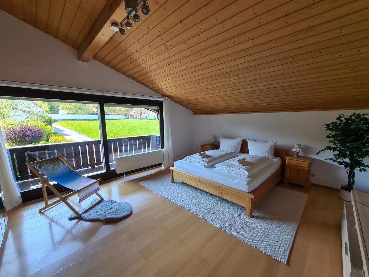 Schoenes Ferienhaus Am Herrenberg Prien am Chiemsee Exteriör bild
