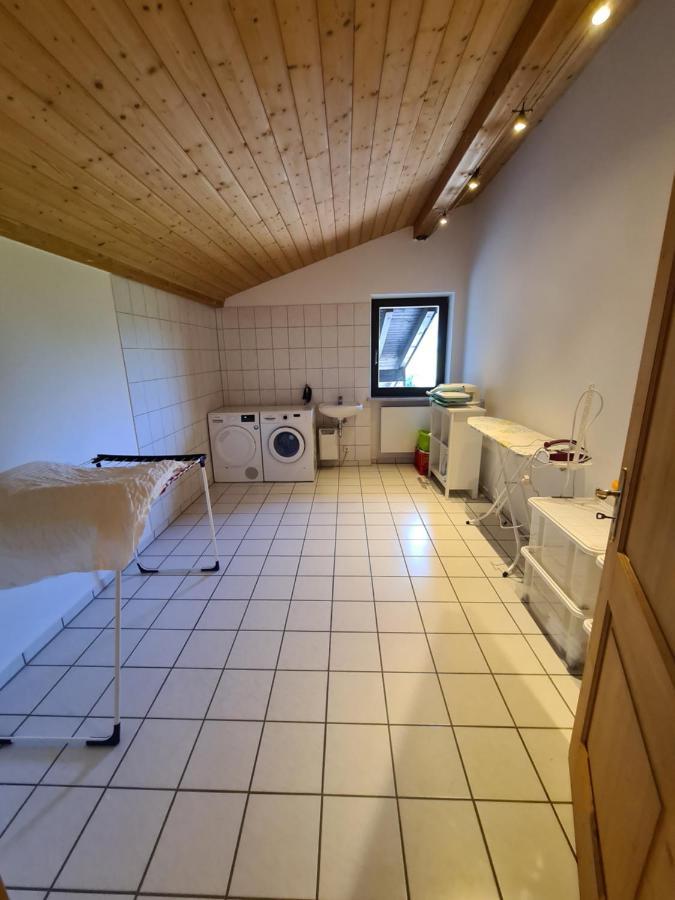 Schoenes Ferienhaus Am Herrenberg Prien am Chiemsee Exteriör bild