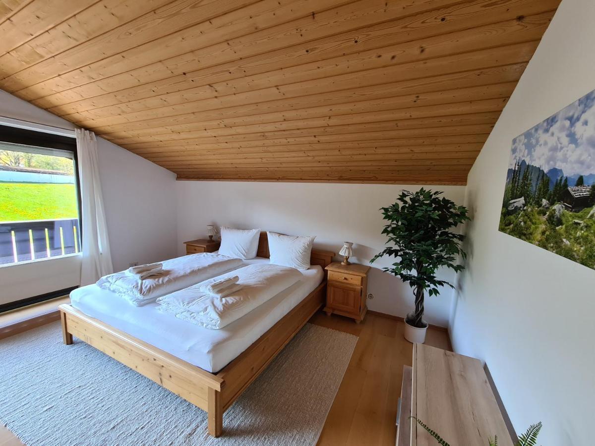 Schoenes Ferienhaus Am Herrenberg Prien am Chiemsee Exteriör bild
